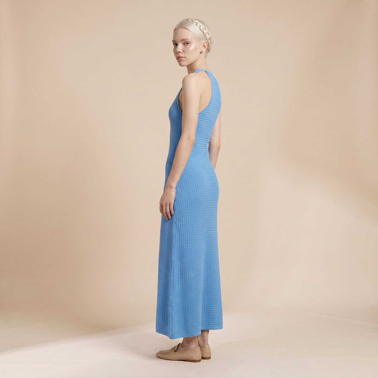 Sunoire sienna blue v neck dress three quarter 01