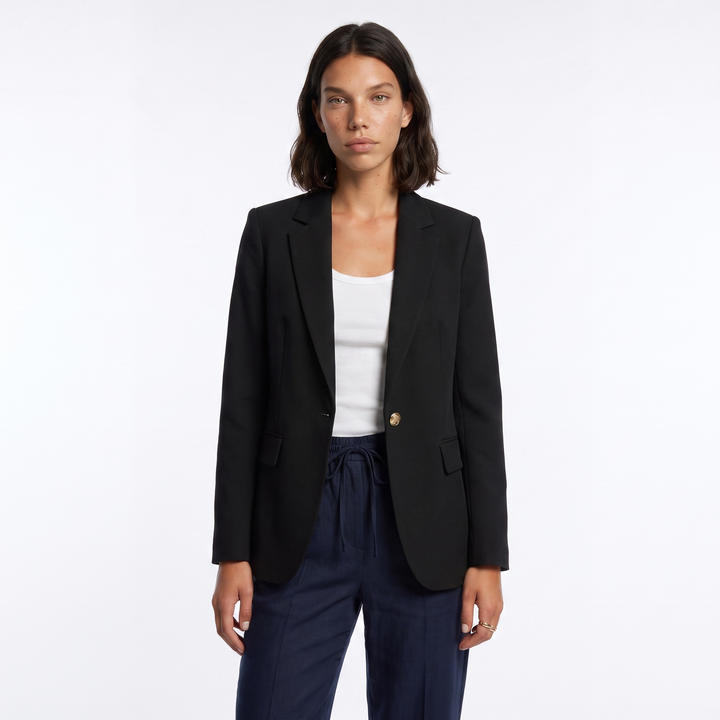 Sunoire tailored single breasted blazer colorway black front crop 01