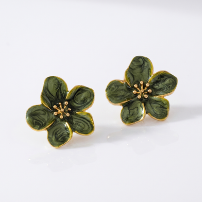 Sunoire new arrival summer atmosphere simple temperament gold plated earrings fashion oil drop flower stud earrings gifts for women 01 flatlay green