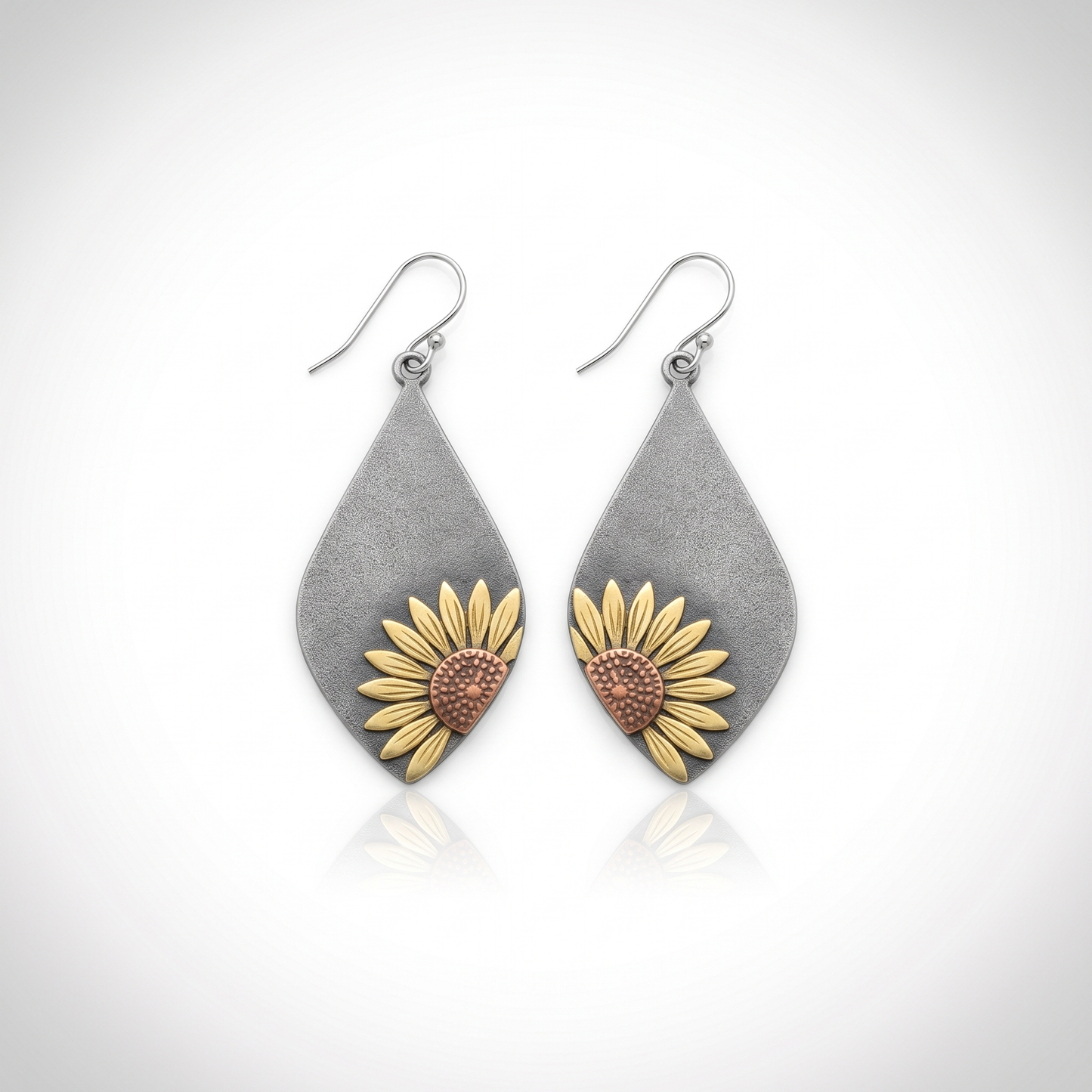 Sunoire factory wholesale jewelry bohemian earrings brass sun flower earrings retro antique plated sunflower drop earring for women 01 flatlay gunmetal