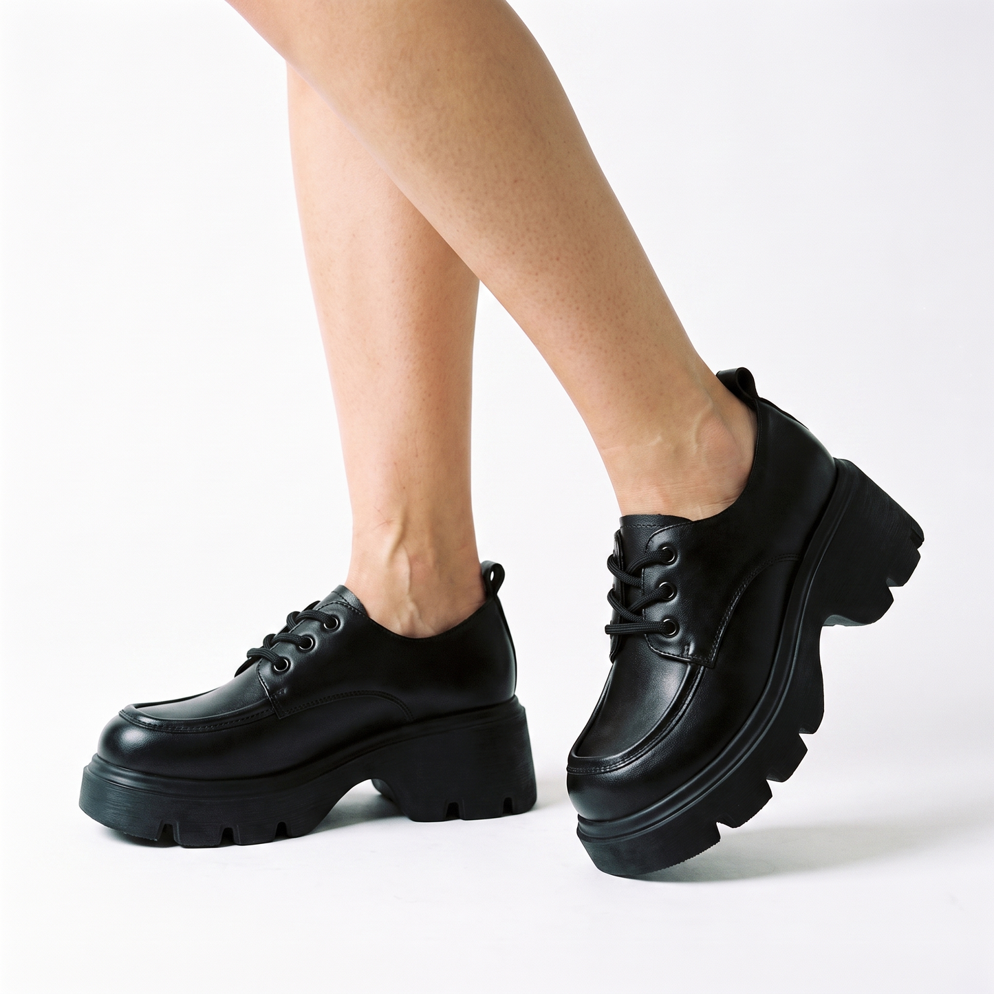 Sunoire genuine leather brown retro platform lace up loafers women 2026 spring summer autumn season thick sole height increase 01 three quarter black