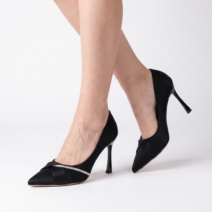 Sunoire arielle black heels 01 three quarter black