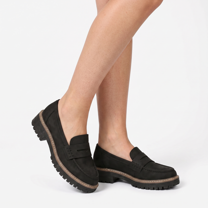 Sunoire skylar loafers 01 three quarter black