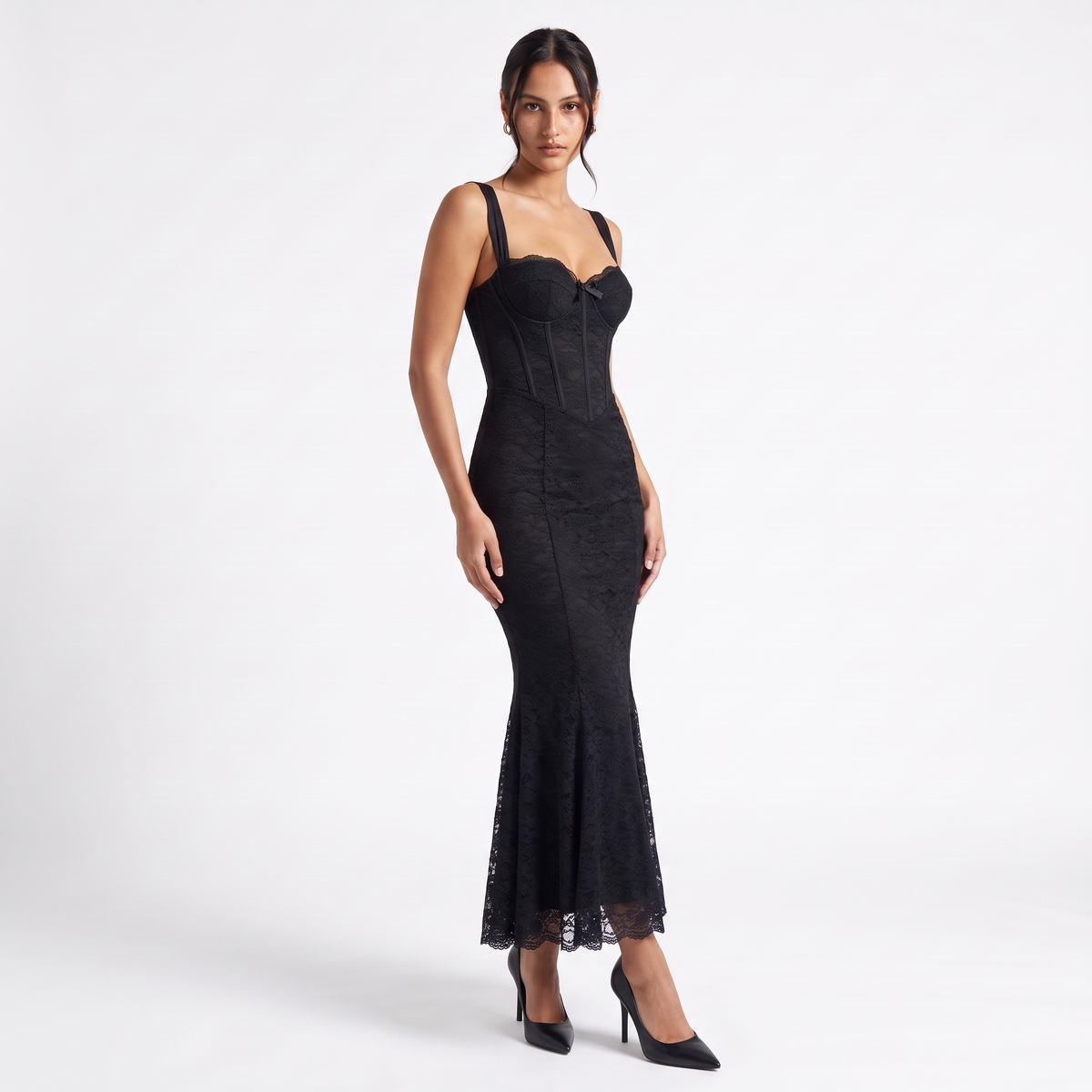 Women's Scalloped Lace Bustier Maxi Dress, three-quarter view
