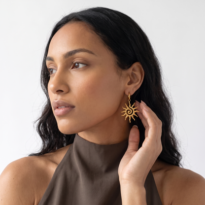Sunoire fine 18k gold plated hammered spiral sun fashion pendant earrings for women waterproof stainless steel jewelry gift 02 model wearing gold