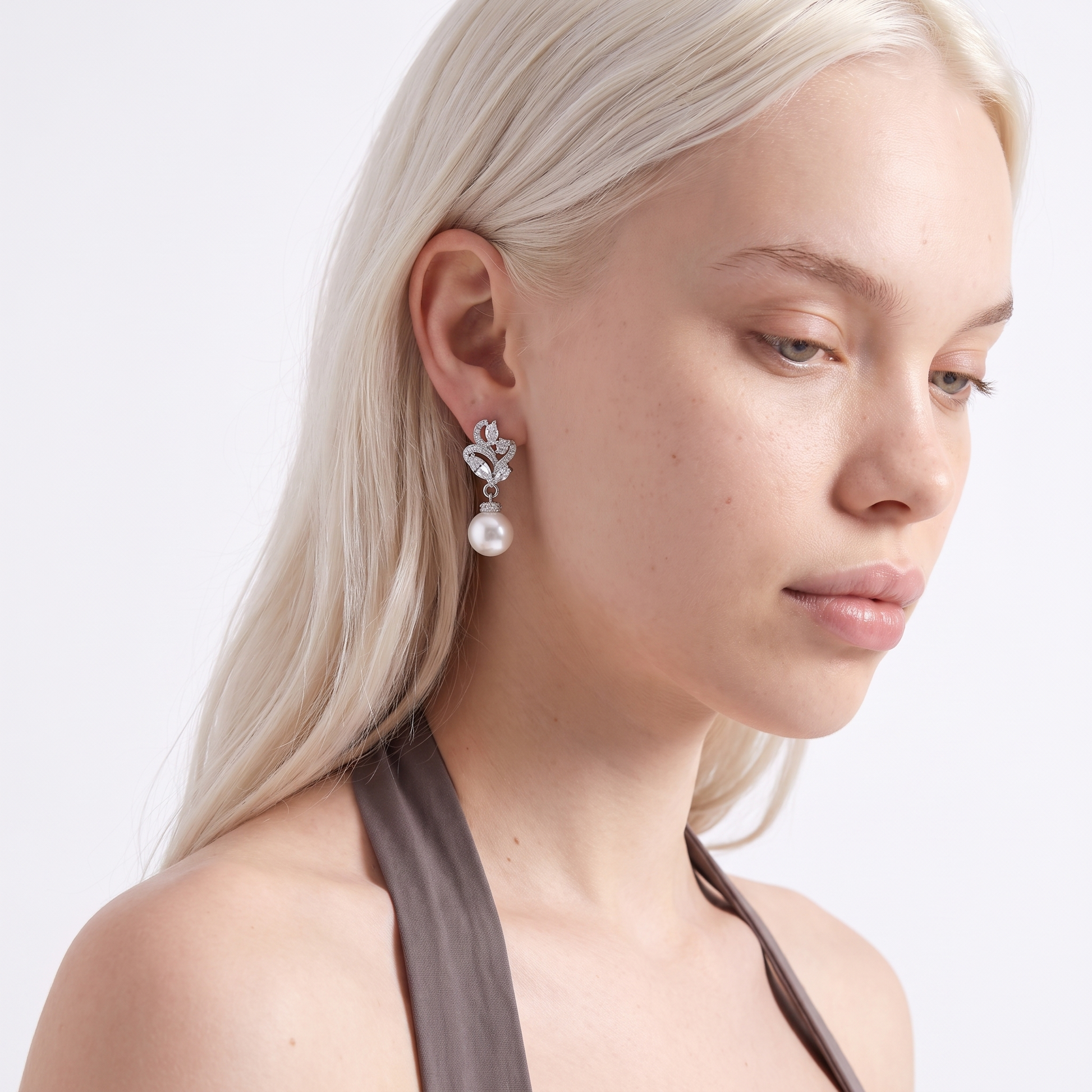Sunoire brass cz crystal luxury dangle drop pearl bridal earrings silver plated women wedding anniversary accessories 2026 trending claw 02 model wearing silver