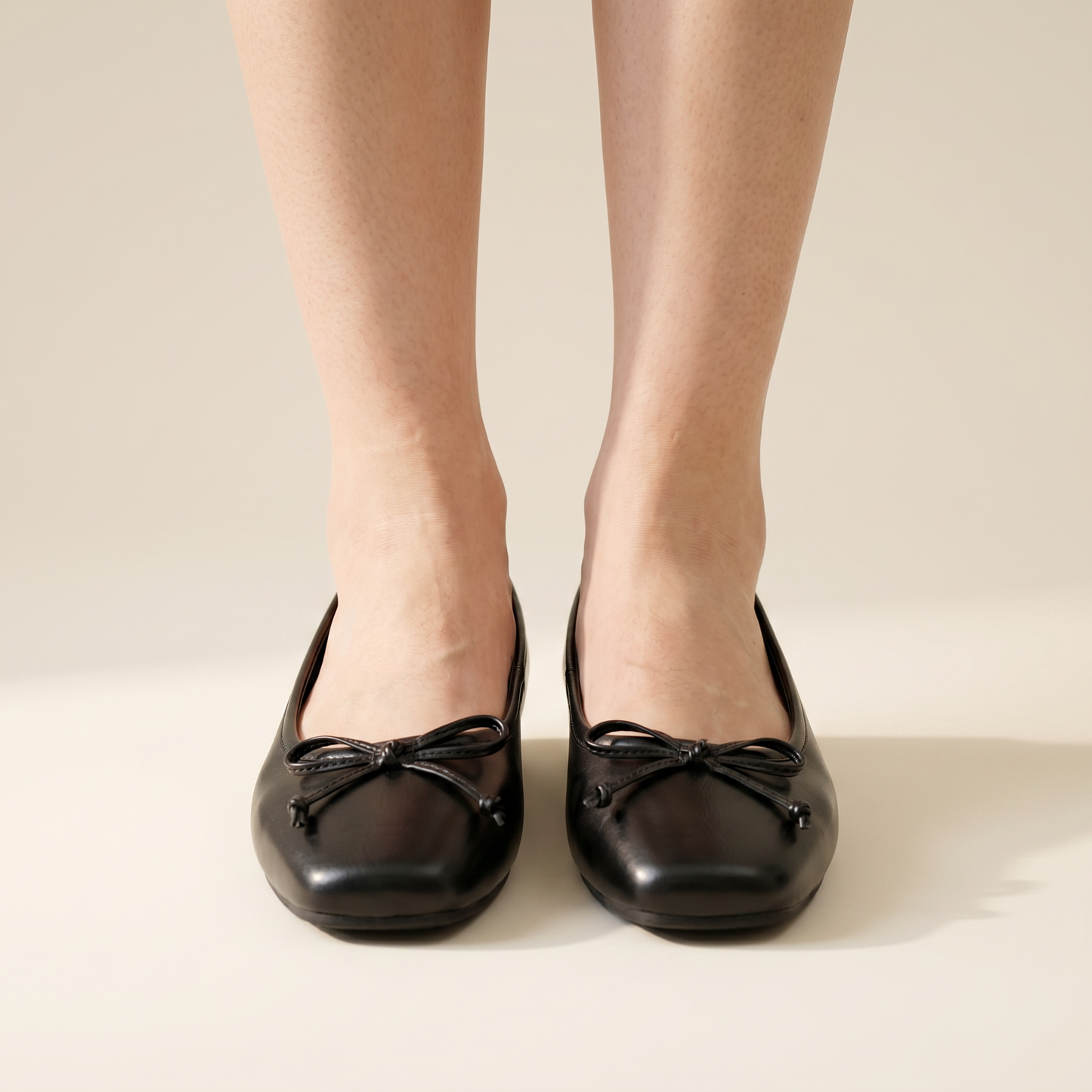 Sunoire esme black loafers 02 worn hero black