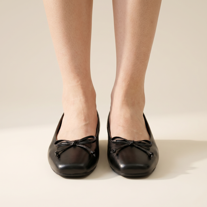 Sunoire esme black loafers 02 worn hero black