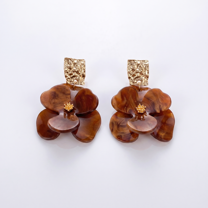 Sunoire stylish fashion jewelry earrings silver needle acrylic flowers earrings for women fine stud earrings 03 flatlay amber