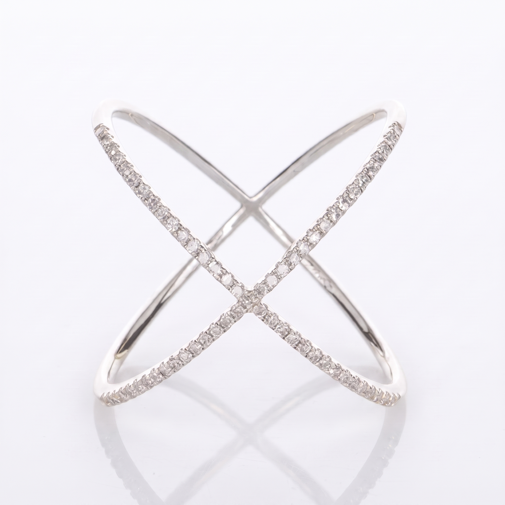 Sunoire unique fashion wholesale 925 sterling silver luxury minimalist x shape hollow out pave zircon ring fine jewelry rings for girls 03 flatlay rhodium