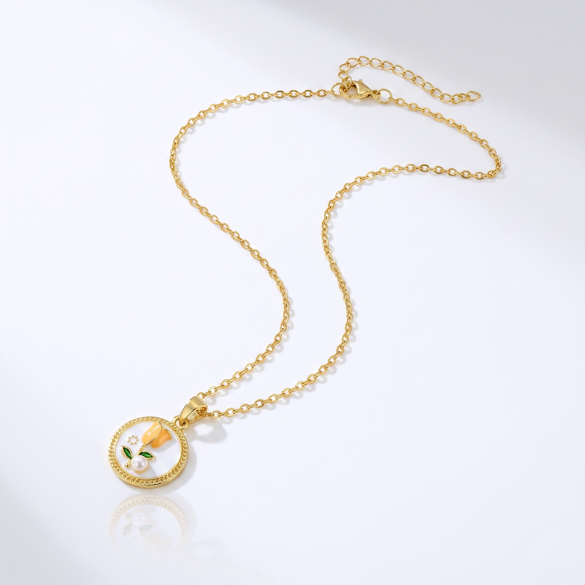Sunoire dropshipping products wholesale fashion pearl flower transparent gold plated enamel pendant necklace jewelry sets for women 03 flatlay tulip white