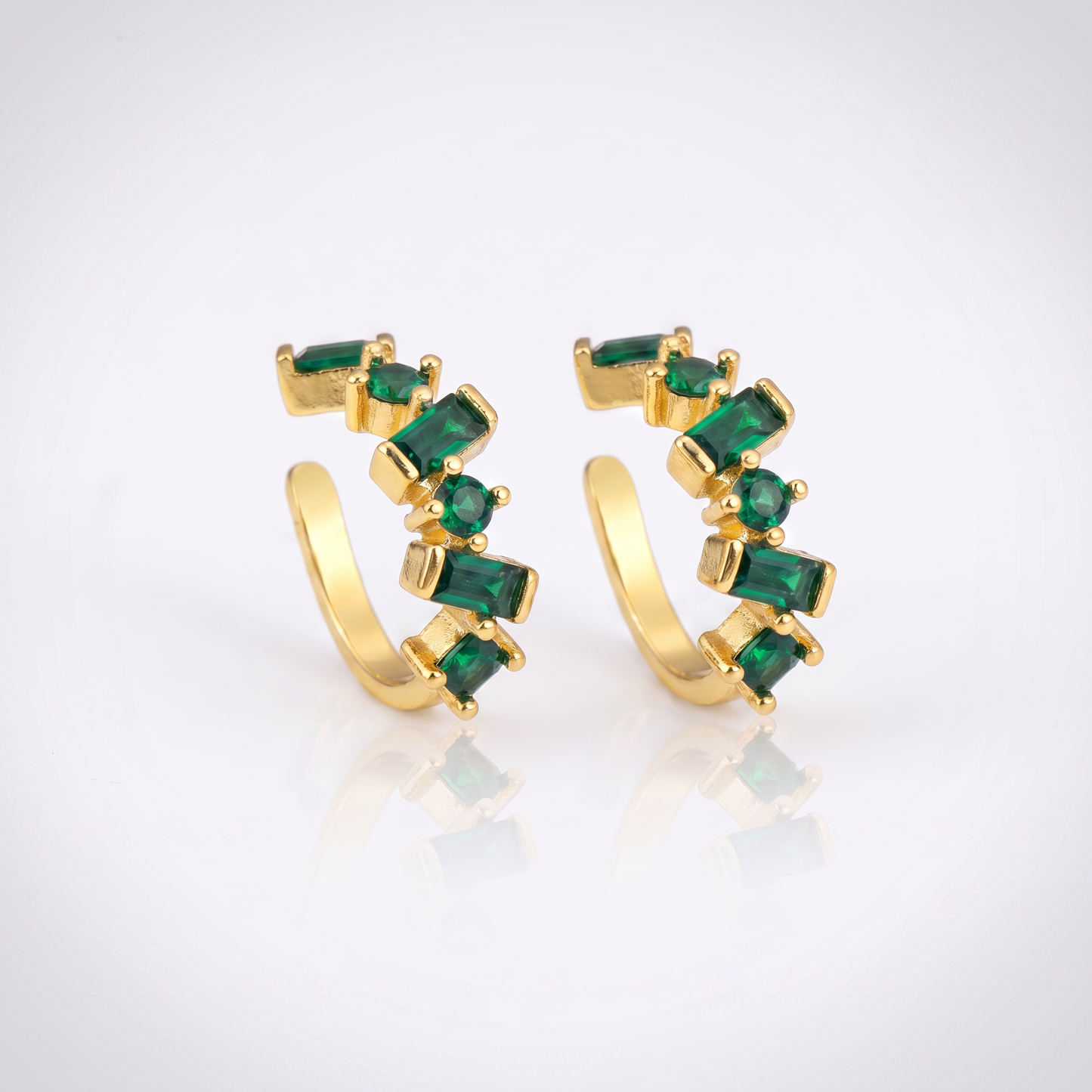 Sunoire qiku popular ear clip earrings no piercing cartilage 5 colors crystal women elegant aesthetic cubic zirconia copper jewelry gift 04 flatlay green
