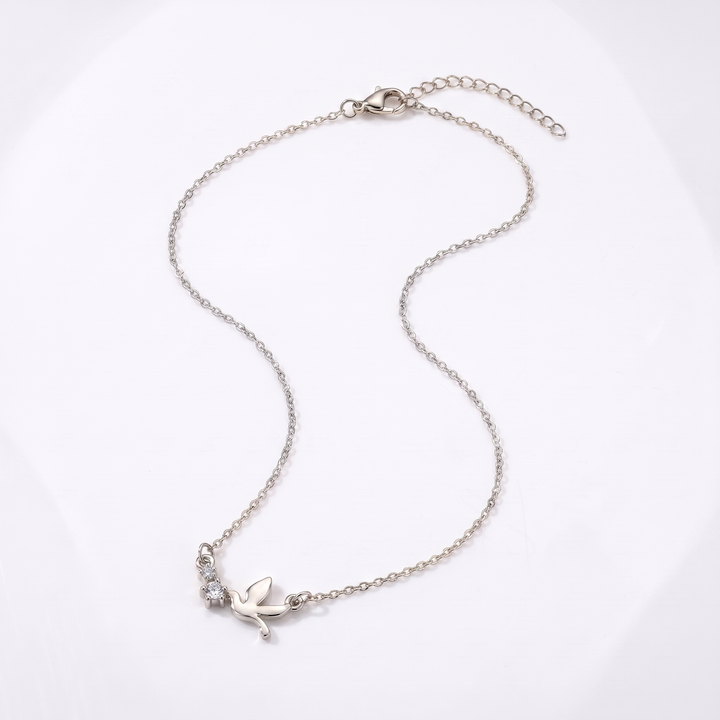 Sunoire wholesale vintage style 18k gold plated o shape chain fashion peace dove pendant necklace stainless steel jewelry for women gift 04 flatlay silver