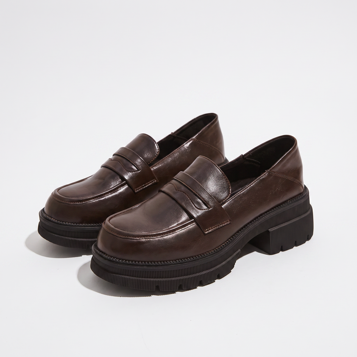 Sunoire penny loafer platform espadrille sole 04 pair flatlay brown
