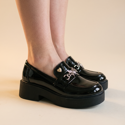 Sunoire ronna black loafers 04 worn detail black