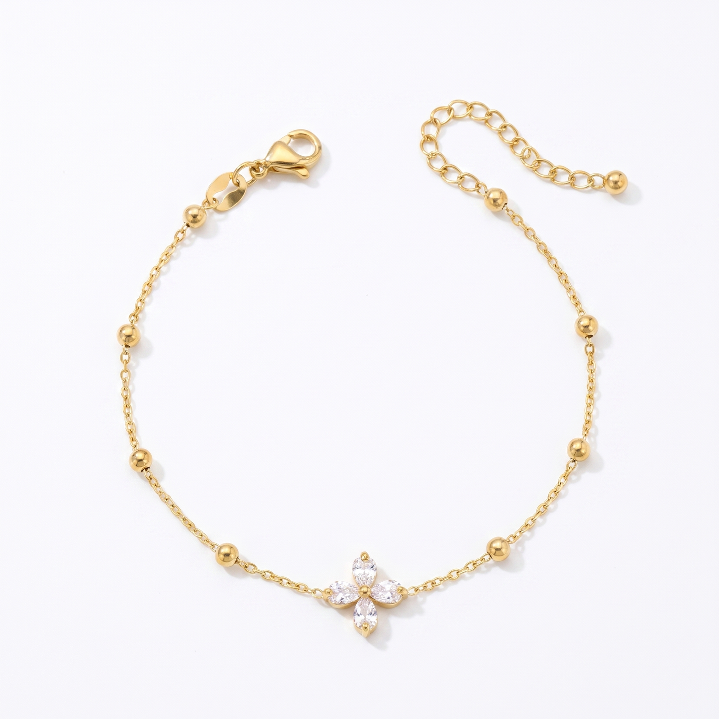 Sunoire exquisite waterproof stainless steel pendant necklace daily elegance gift party 05 flatlay clover