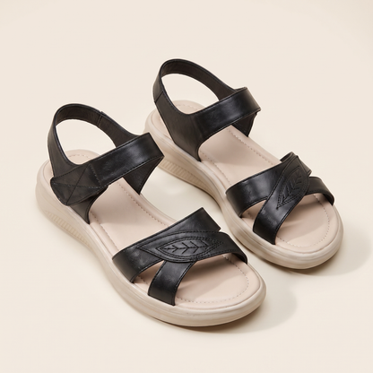 Sunoire aroven black sandals 07 pair flatlay black
