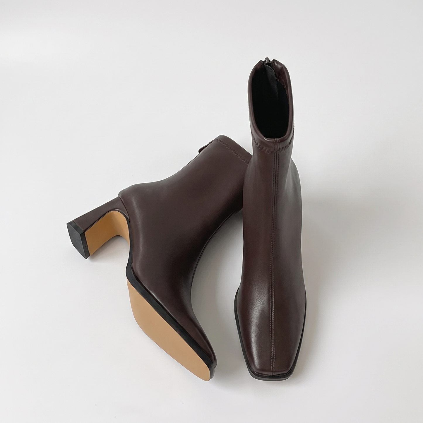 Sunoire vintage warme katoenen dames enkellaarsjes mode c9d5c6c8 07 pair flatlay chocolate brown