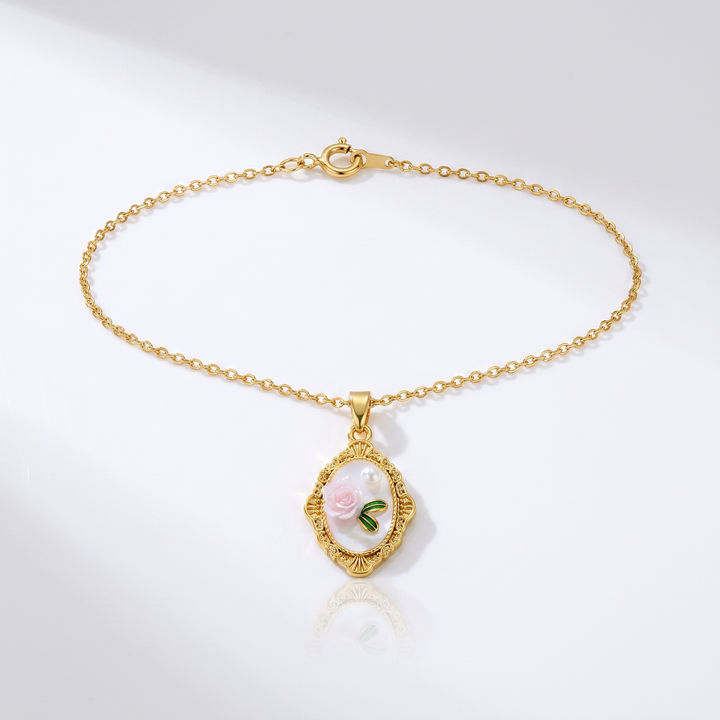 Lara Gold Pearl Necklace — Rose White