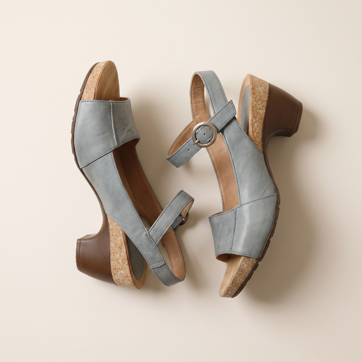 Sunoire adrianna womens block heel slingback sandals 10 pair flatlay blue gray