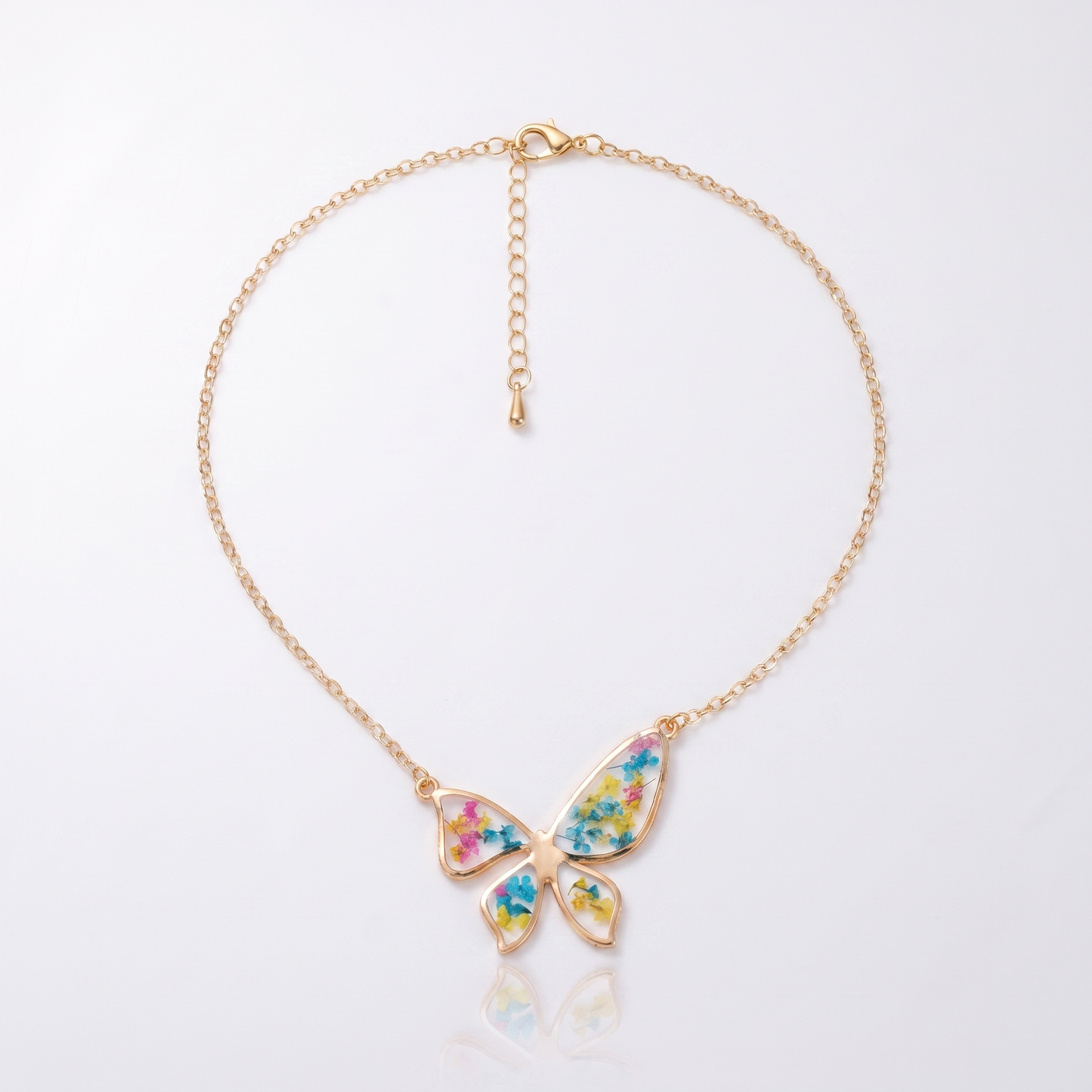 Sunoire non tarnish 18k gold plated korean bohemian pastoral small fragmented fashion dried flower charms pendant necklace for women 12 flatlay butterfly rainbow