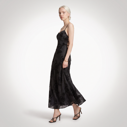 Sunoire 2026 fashionable elegant sexy maxi sleeveless ladies embroidered slim backless lace up long dress three quarter 01
