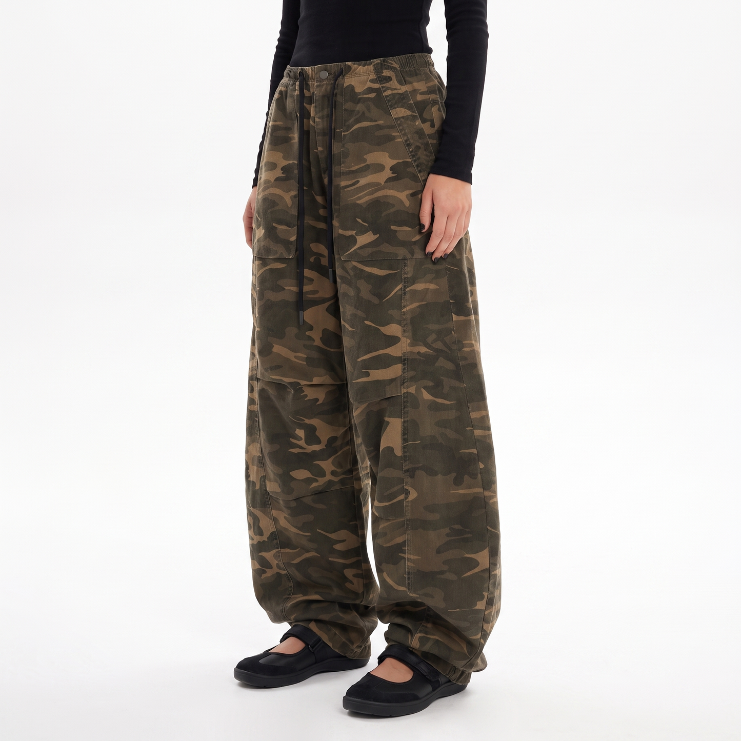 Sunoire american style camouflage pants for women and men spring new design high waist straight leg loose and casual denim pants bottom front crop 01