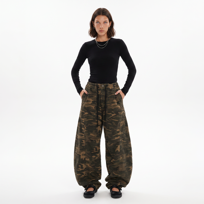 Sunoire american style camouflage pants for women and men spring new design high waist straight leg loose and casual denim pants front hero 01
