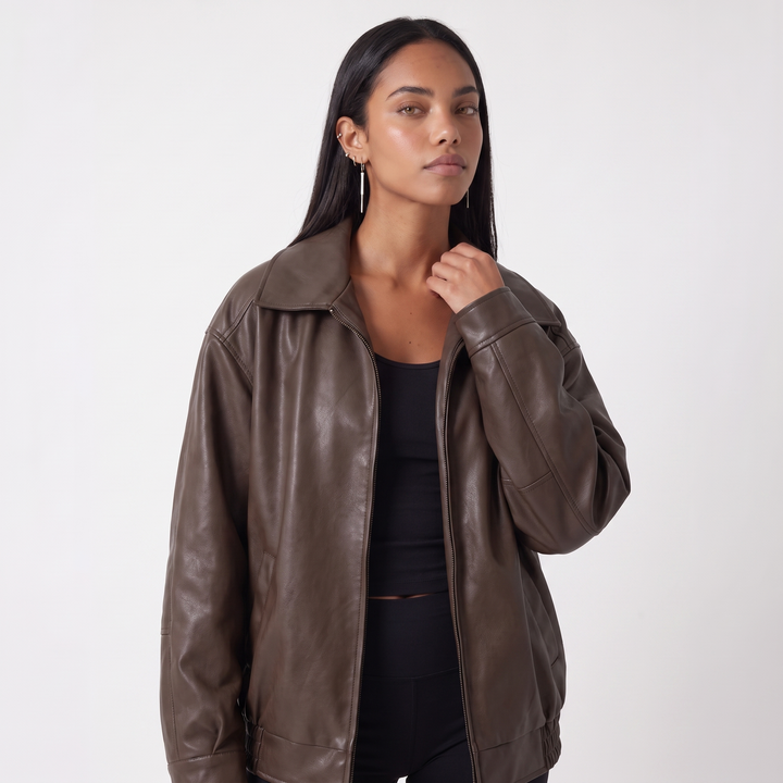 Sunoire aria womens oversized leather zip front bomber jacket top front crop 01