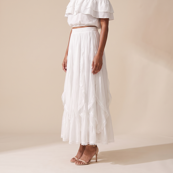Sunoire arielle white lace skirt bottom side crop 01