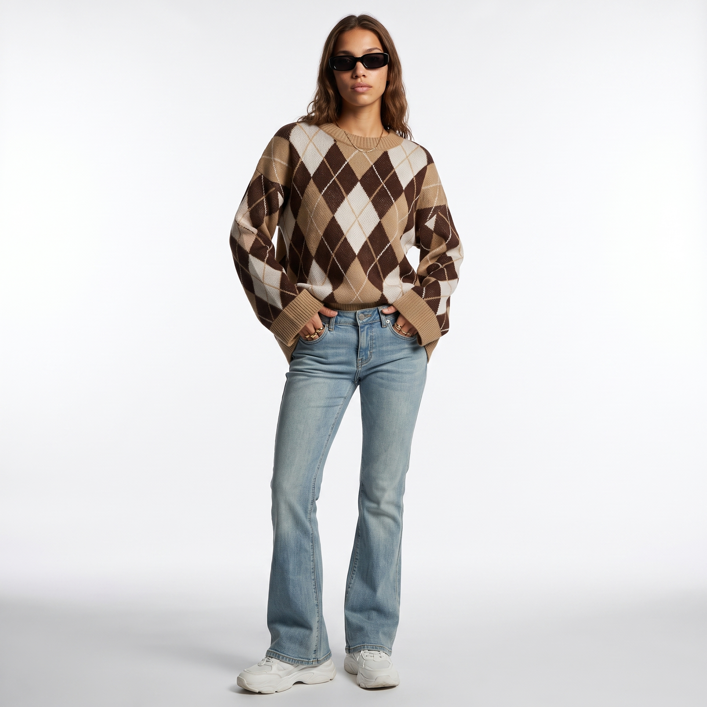 Sunoire autumn casual streetwear knitted diamond shaped long sleeved sweater with round neckline loose cuffs for women front hero 01