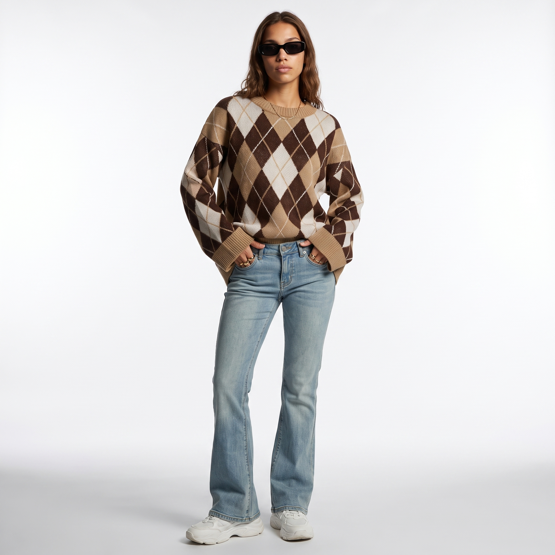 Sunoire autumn casual streetwear knitted diamond shaped long sleeved sweater with round neckline loose cuffs for women front hero 01