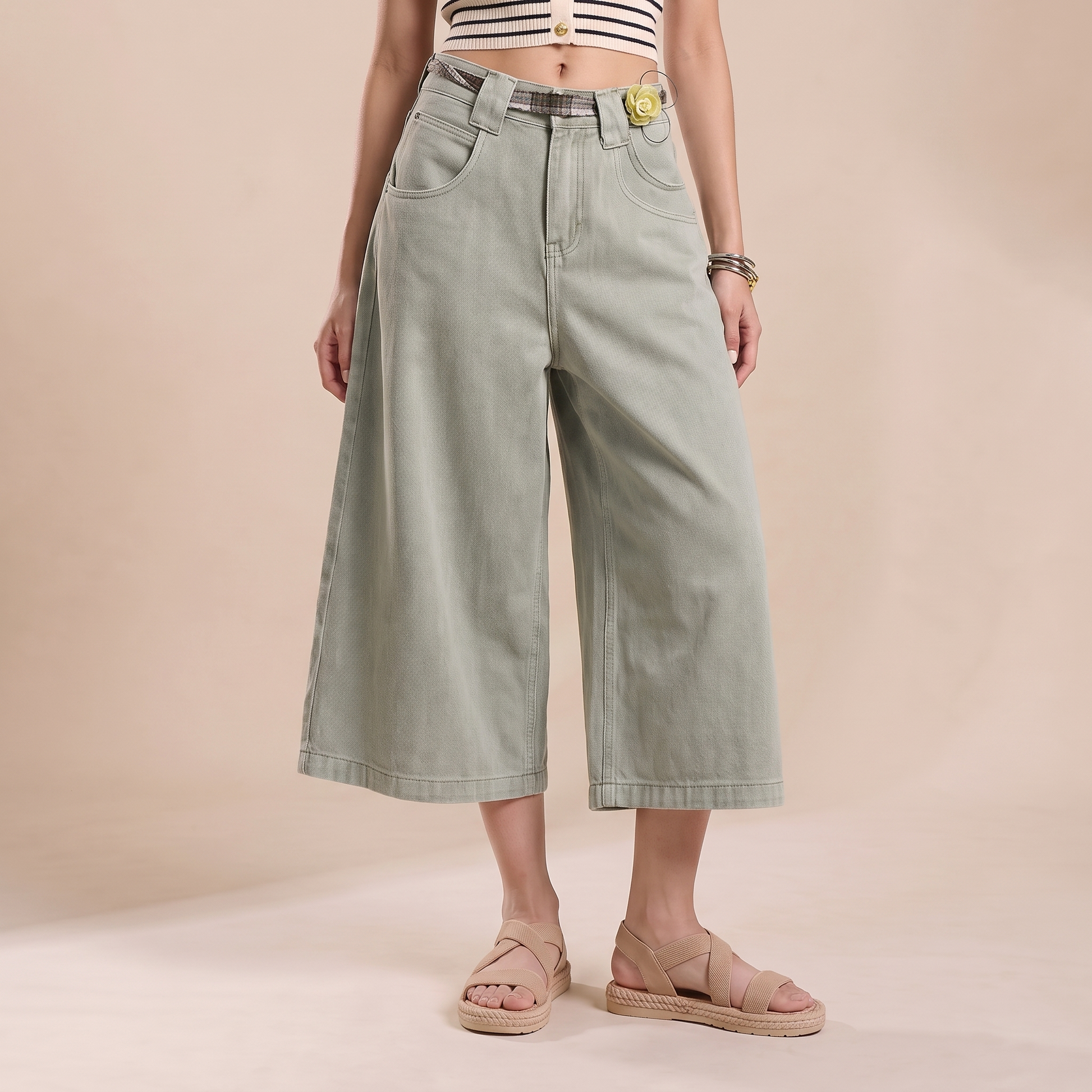 Sunoire avital pants bottom front crop 01