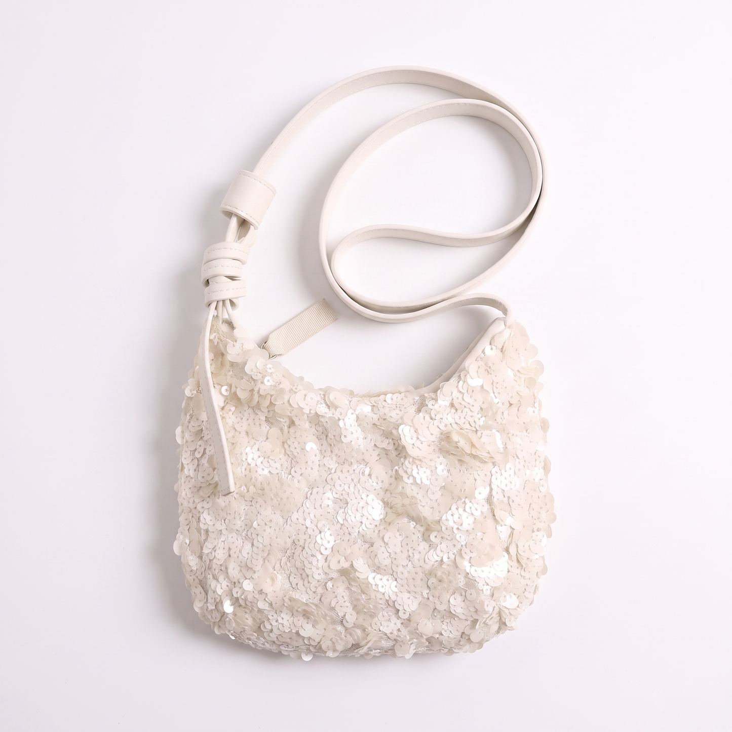 Sunoire bag 02 sequin hobo 01 front