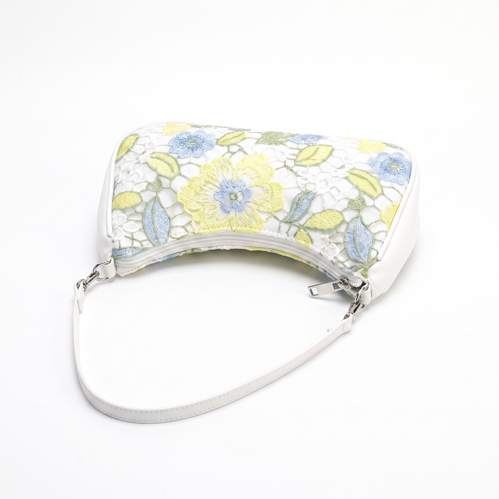 Sunoire bag 04 lace crescent 01 front