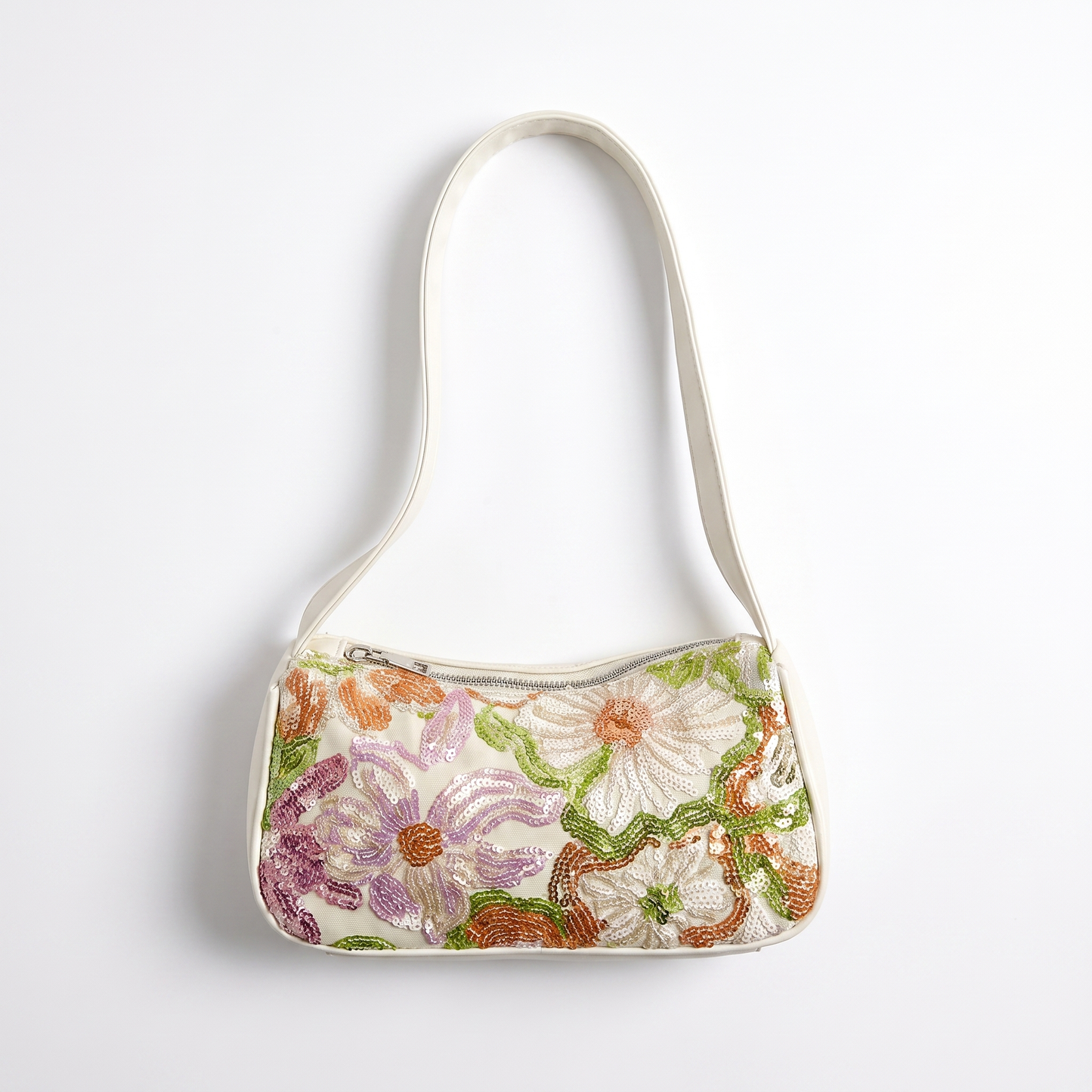 Sunoire bag 05 underarm girls 01 front