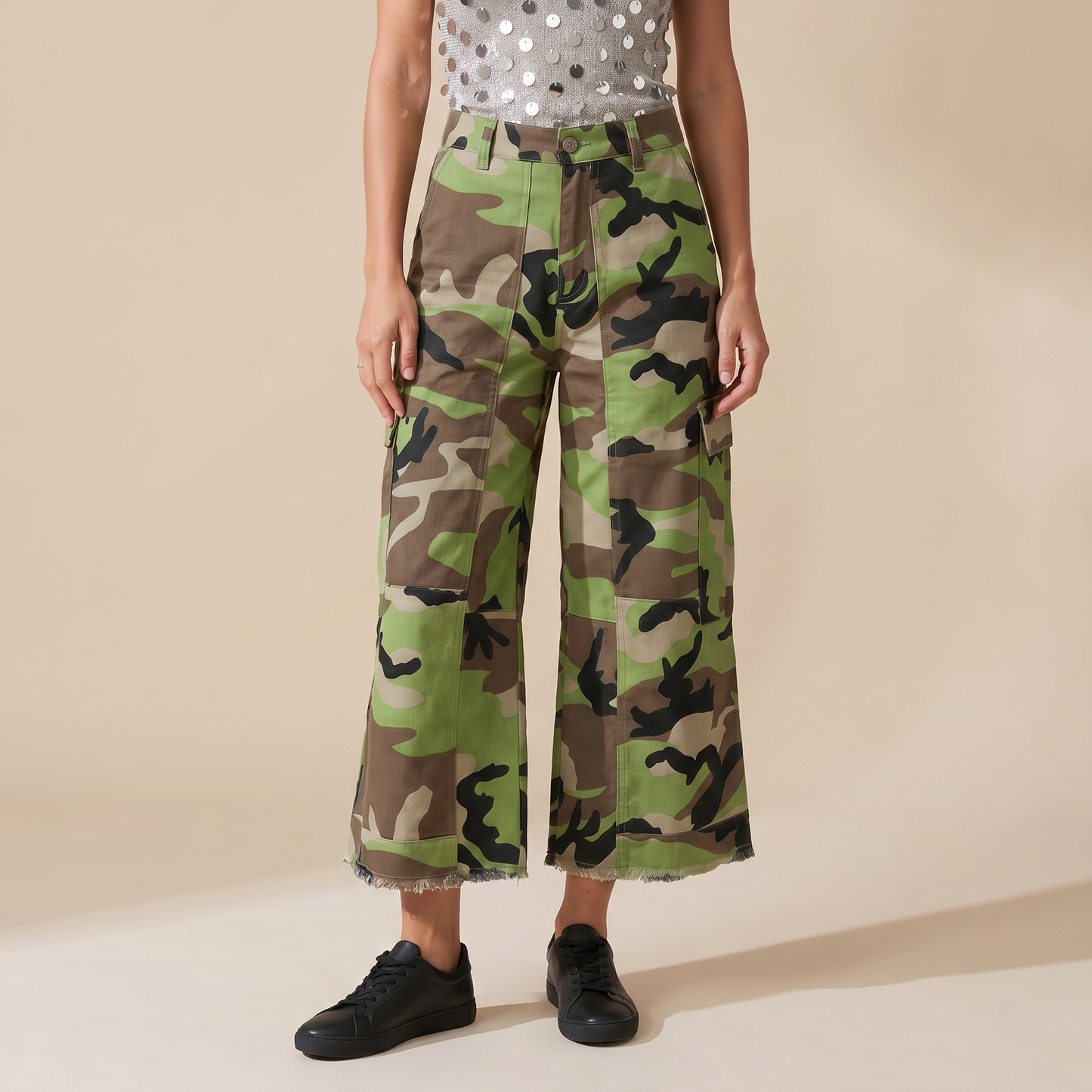 Sunoire bianca pants bottom front crop 01