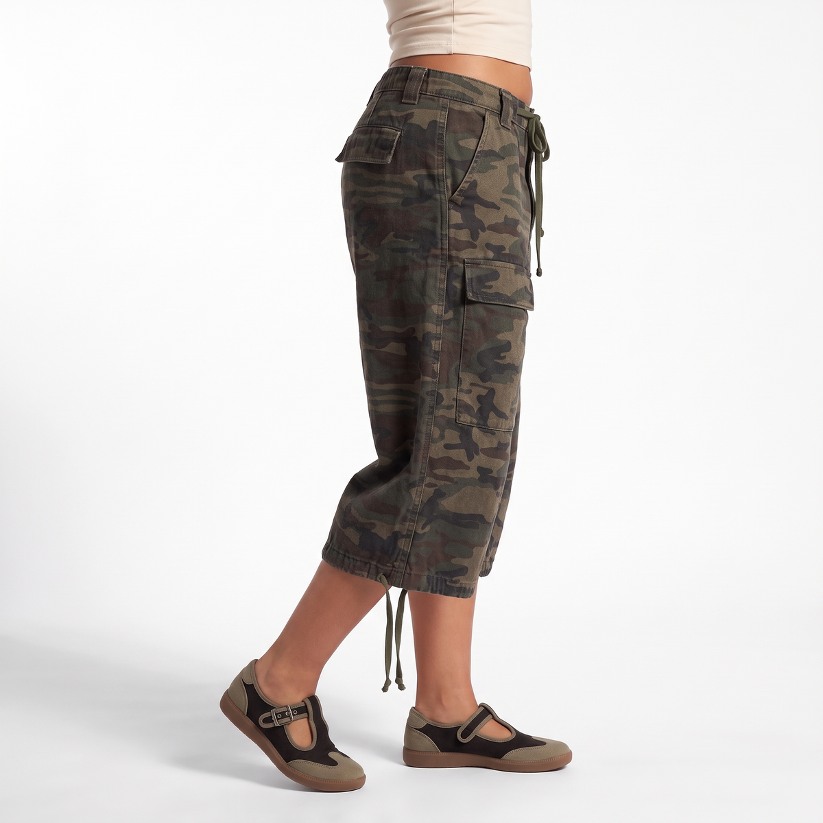 Camo Print Drawstring Cargo Shorts, Baggy Knee Length Casual Shorts, Side