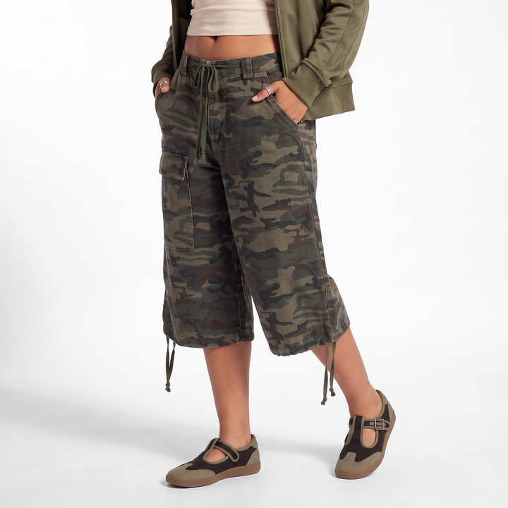 Camo Print Drawstring Cargo Shorts, Baggy Knee Length Casual Shorts, Three-quarter