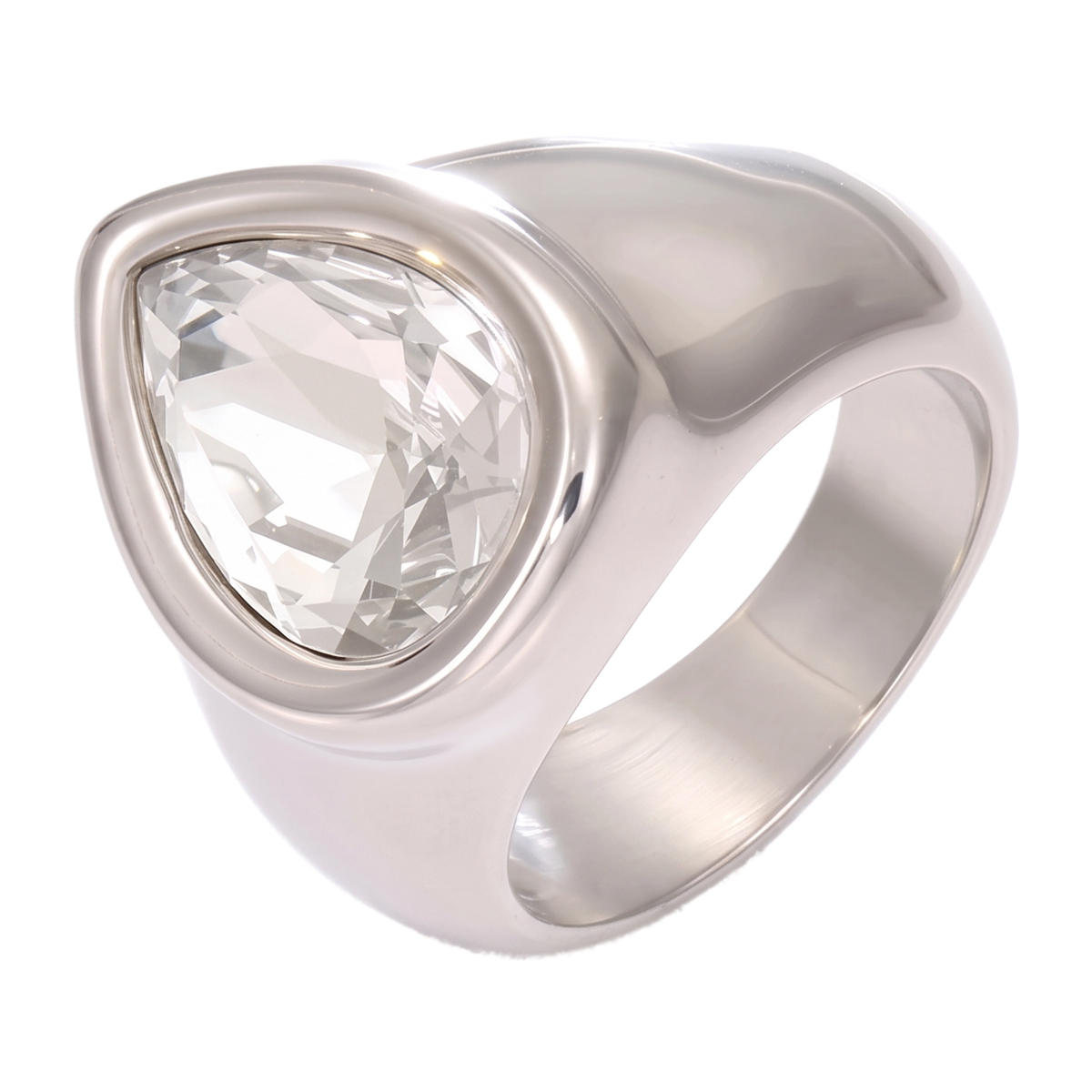 Sunoire wholesale luxury 18k gold stainless steel fashion rings for women water drop shaped czech diamond zircon jewelry 05 flatlay silverwhite
