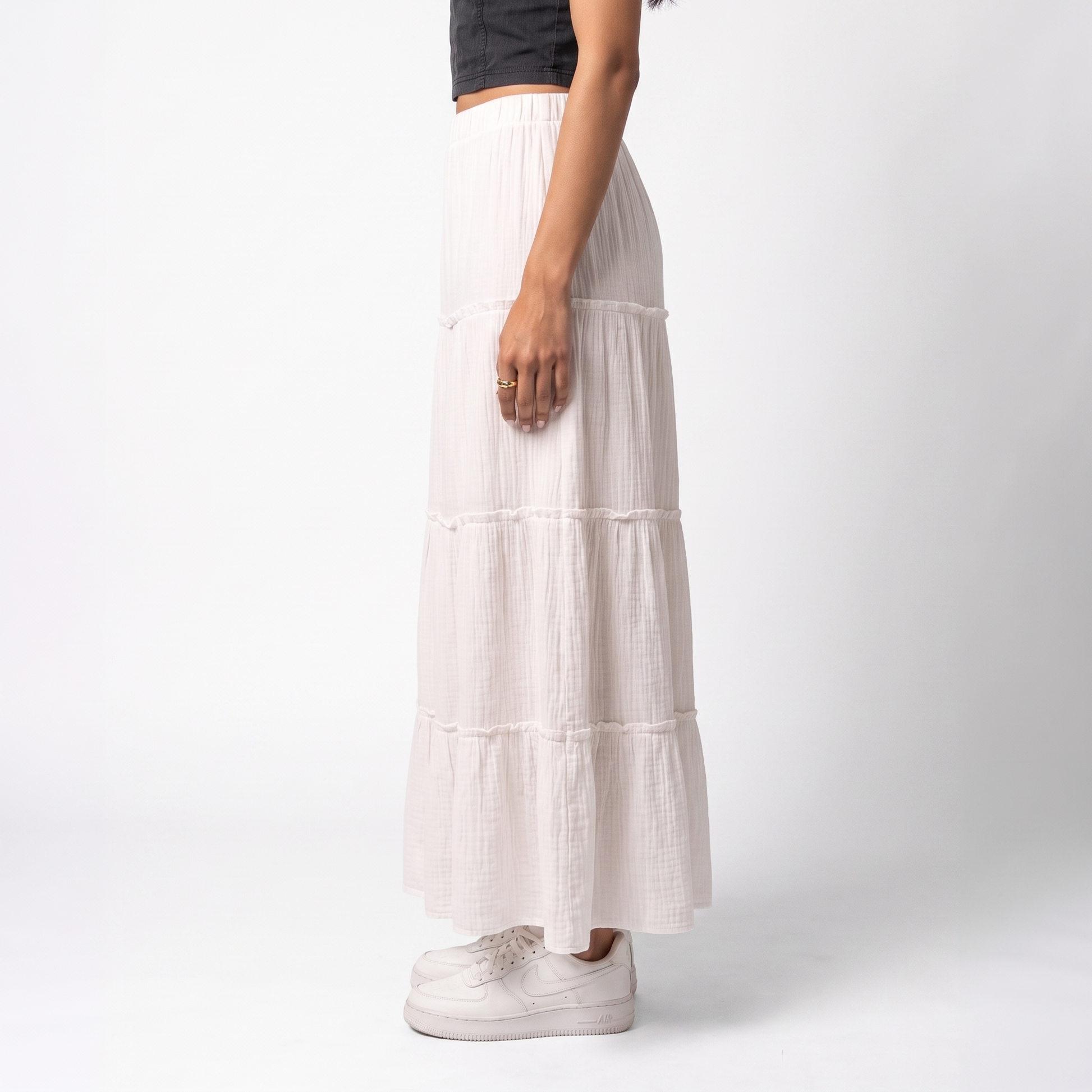 Sunoire charlotte cotton tiered maxi skirt bottom side crop 01