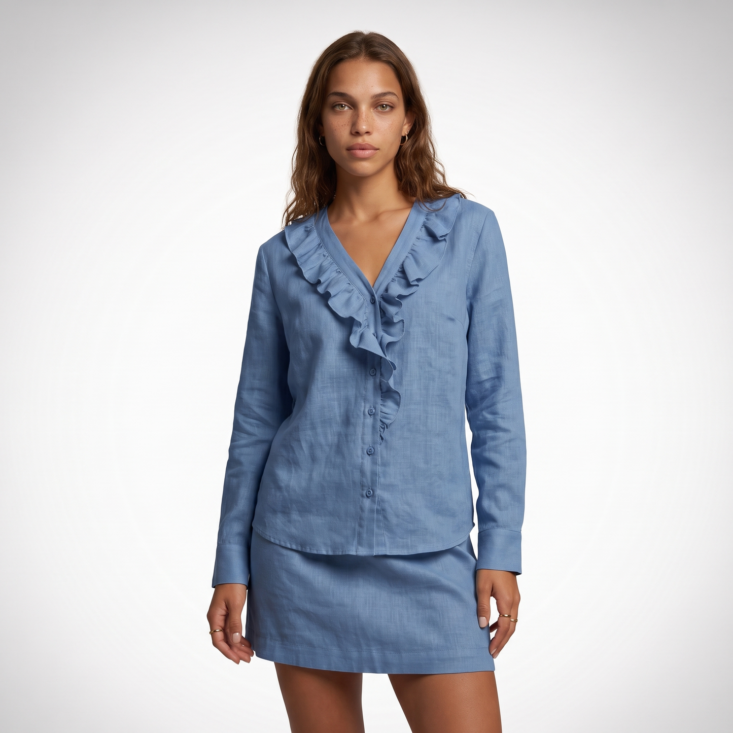 Sunoire chloe blouse colorway blue front crop 01