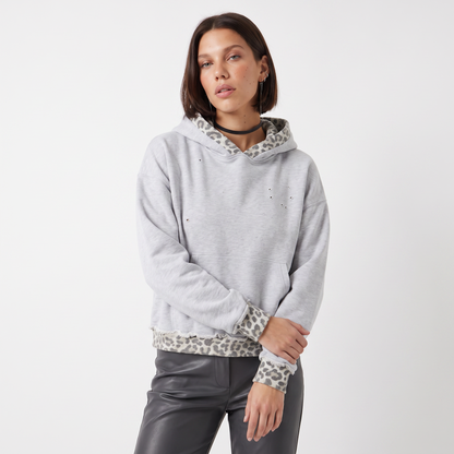 Sunoire custom leopard patch pocket hoodie vintage acid wash sun faded heavyweight 420gsm french terry drop shoulder casual women hoodie top front crop 01