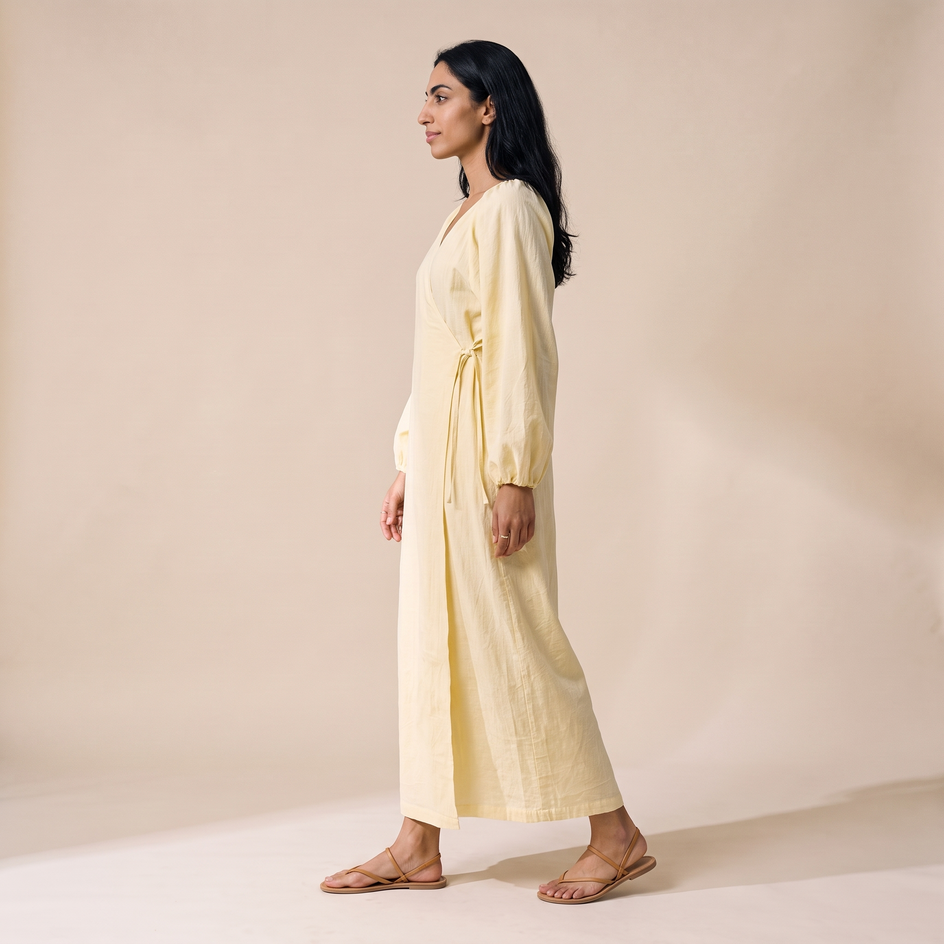 Sunoire cynzia yellow dress side view 01