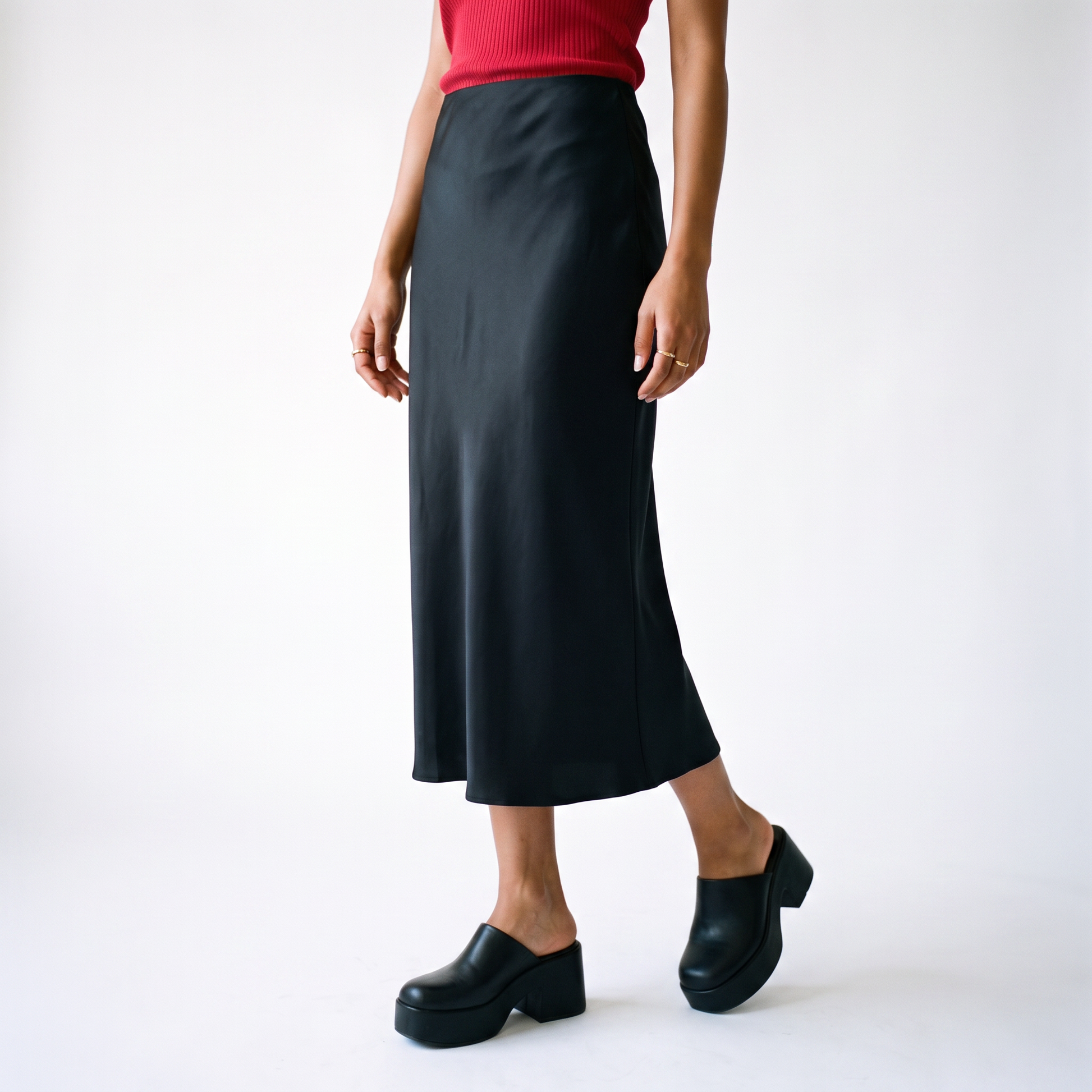 Sunoire damesrok 2026 satijnen rok dames hoge taille lan 60966d3b bottom crop 3q 01