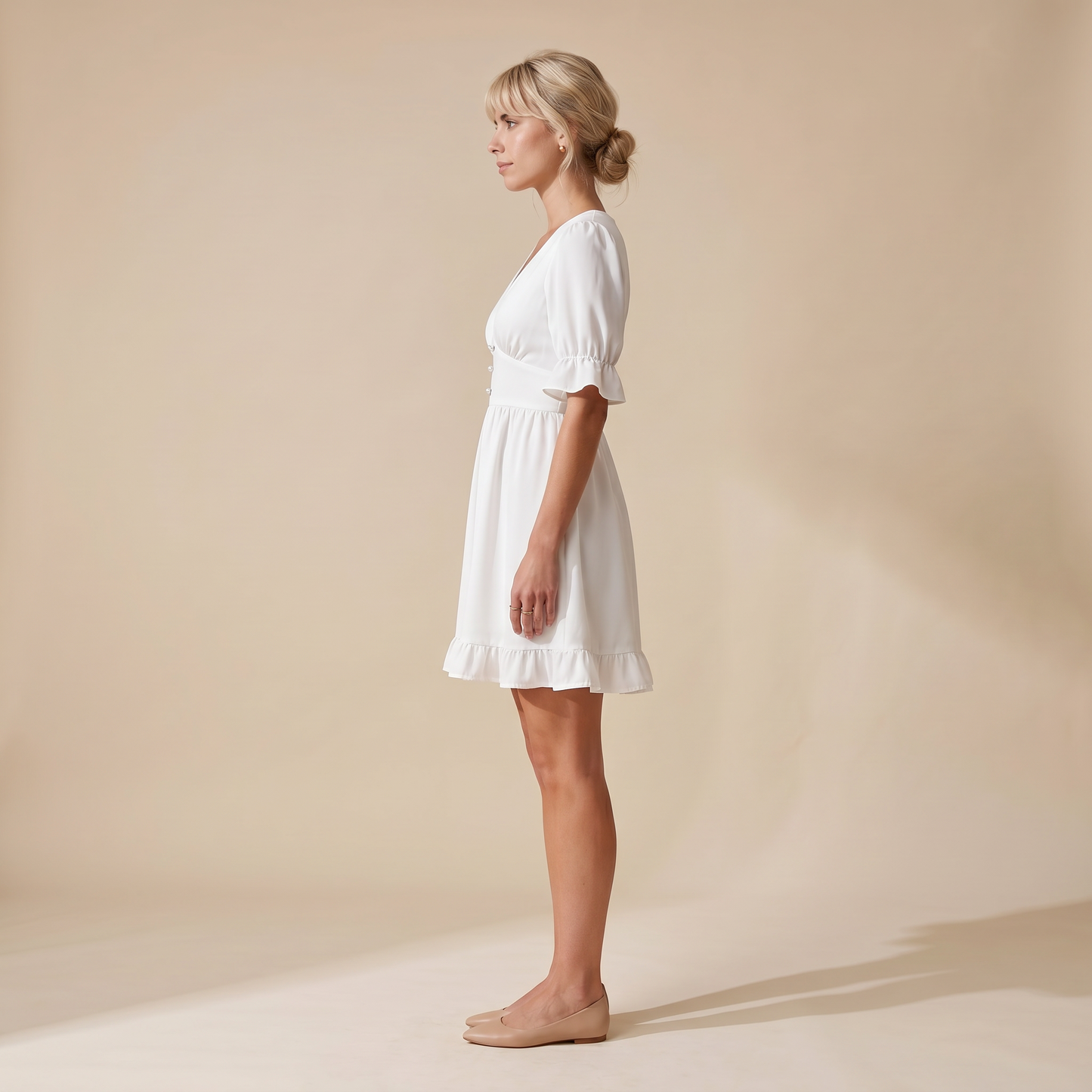 Sunoire daphne white dress side view 01