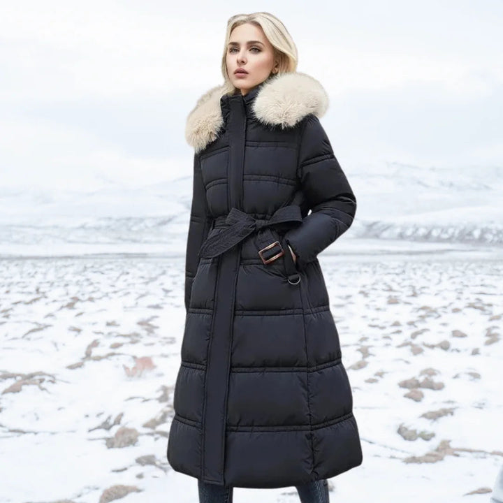 Women's Designer winter parka with fur hood — Black and White