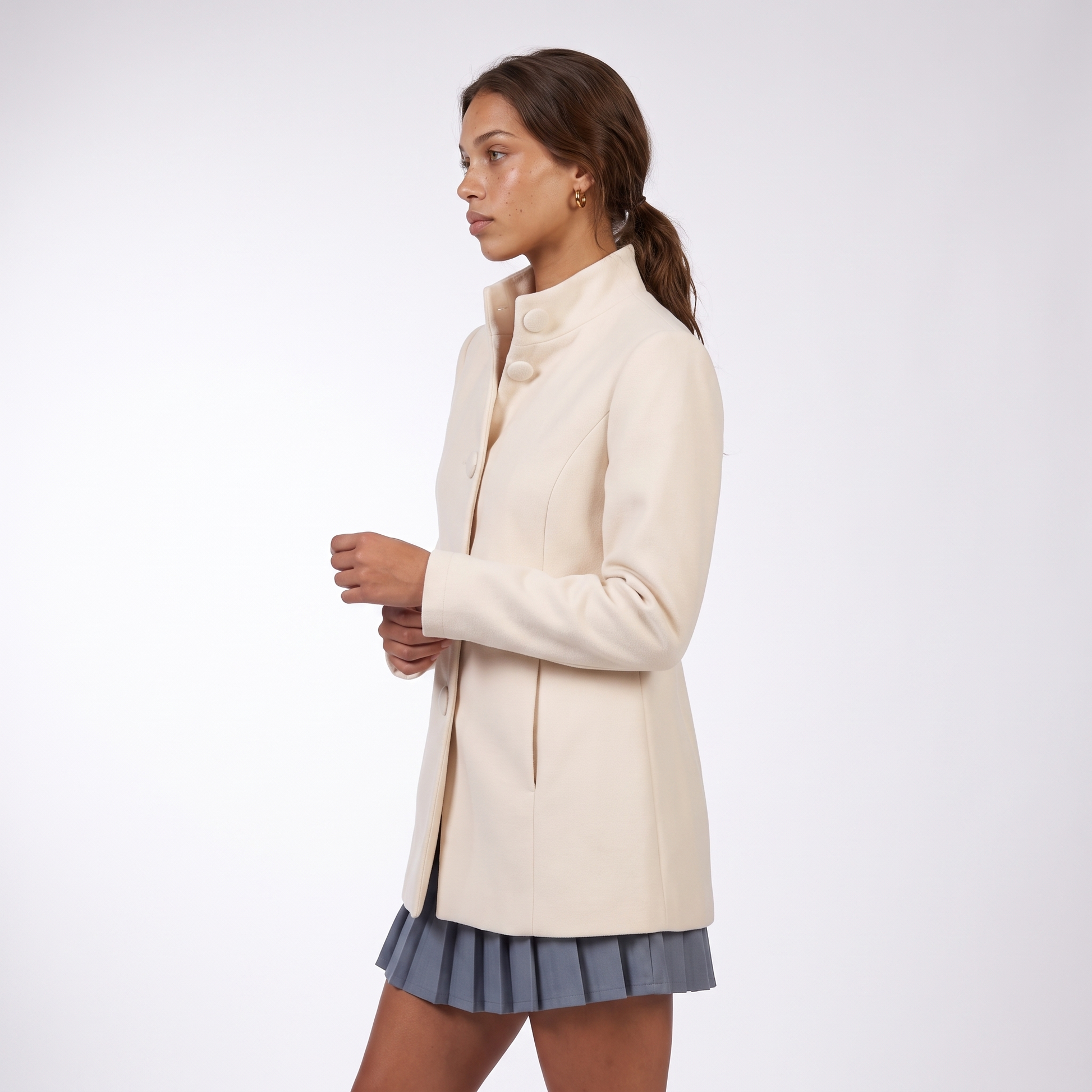 Sunoire elegant stand collar coat with button front and side pockets top side crop 01