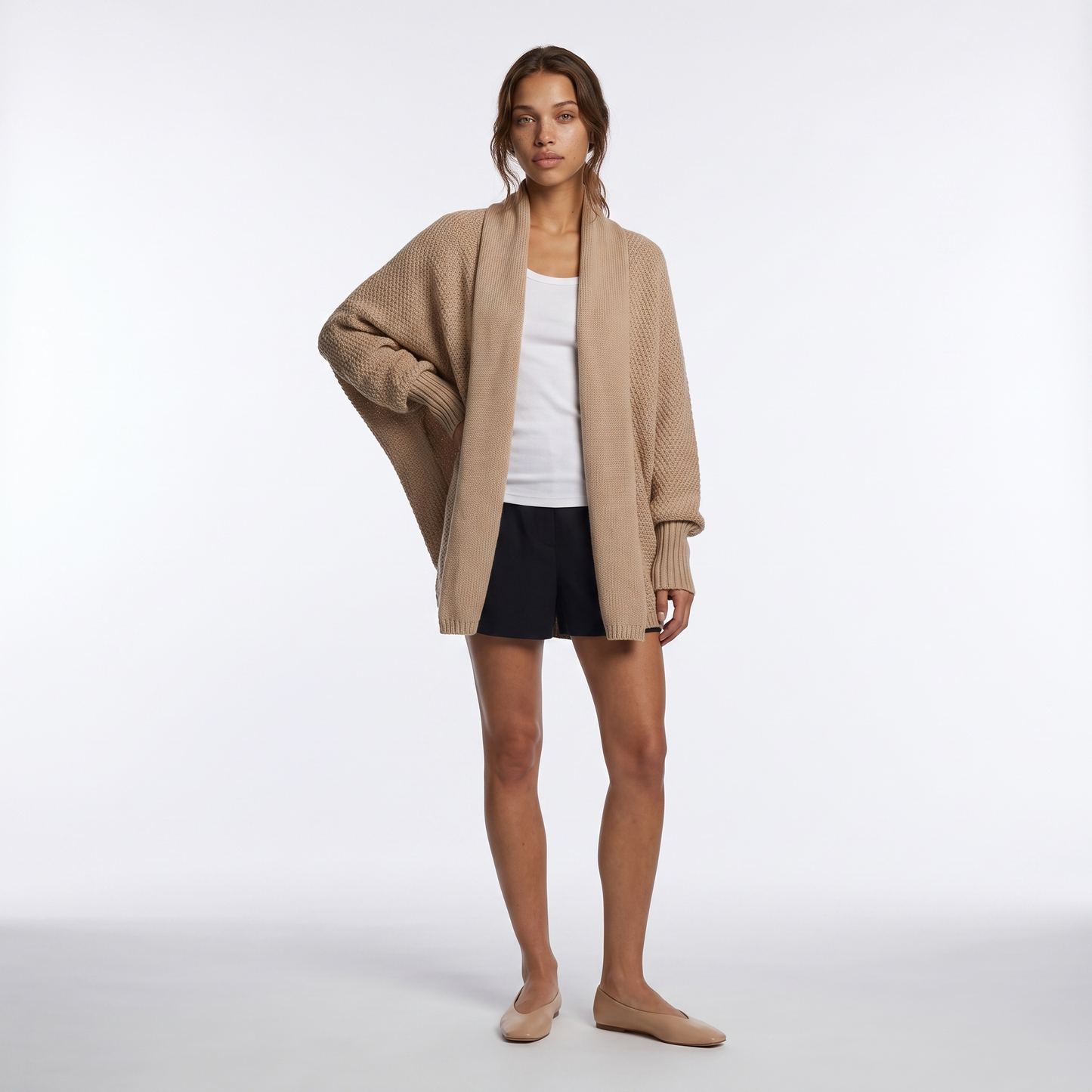elegant-womens-long-sleeved-cashmere-cardigan-perfect-for-winter-front-hero-01.png