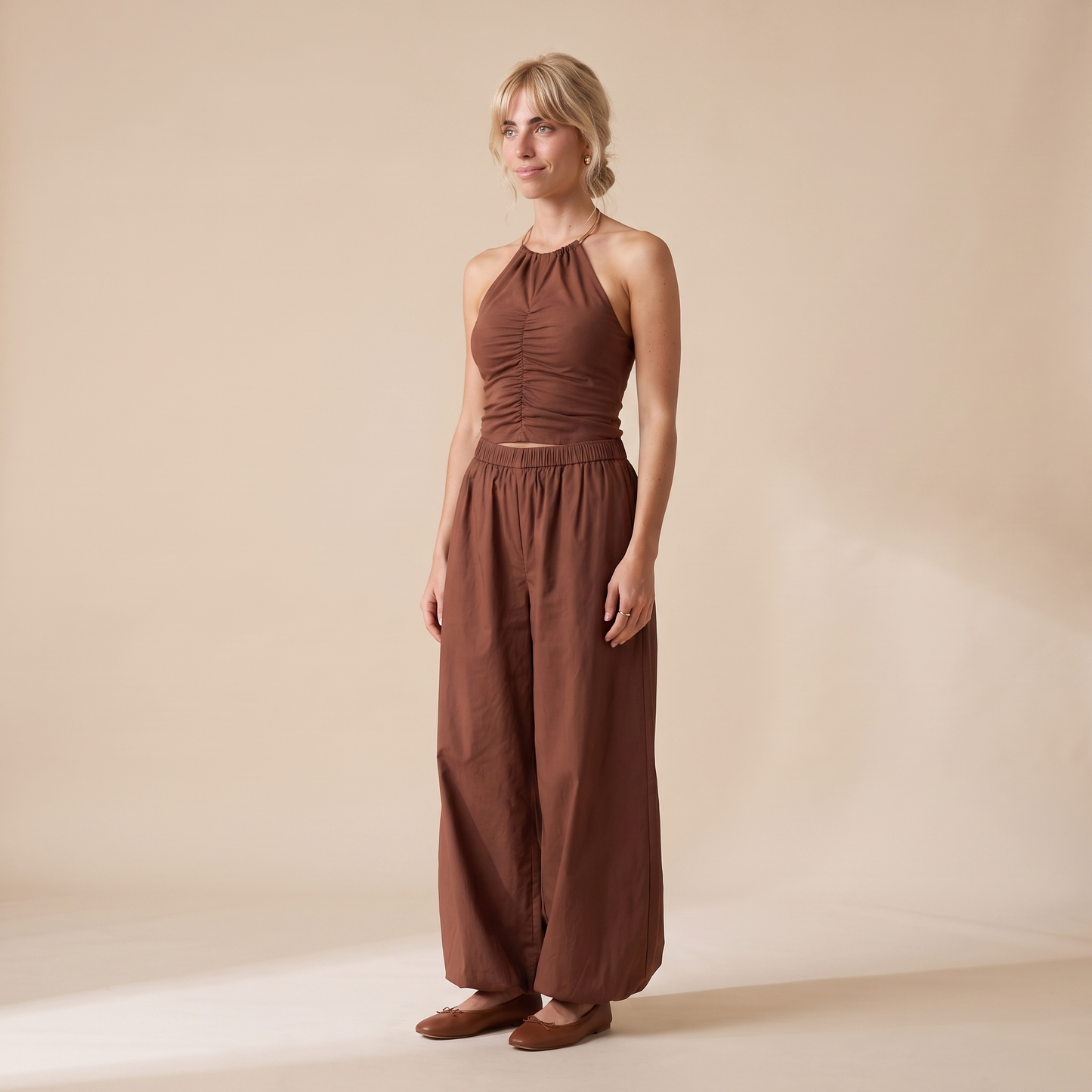 Sunoire elodie black cotton pants colorway brown front hero 01